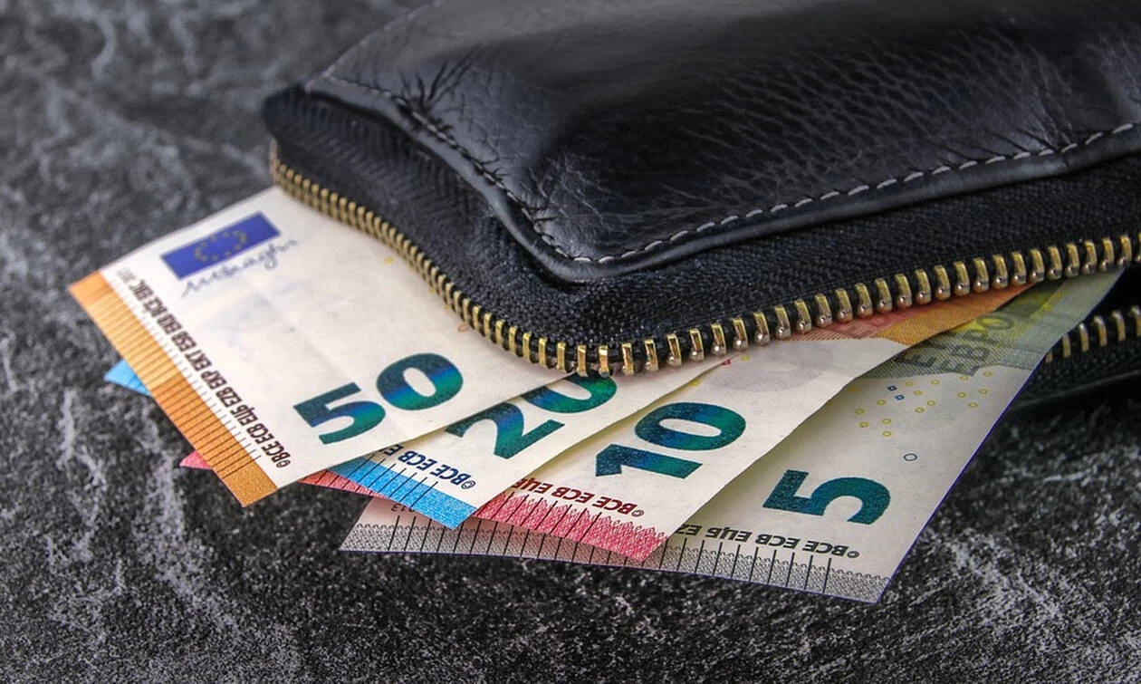 Συντάξεις χηρείας: Ποιες είναι οι αλλαγές – Τι ισχύει για το ηλικιακό όριο